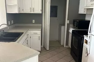 2525 Maitland Crossing Way, Orlando, FL 32810 - Photo 13