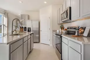 5718 Somerset Dr, Haines City, FL 33844 - Photo 11