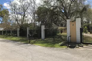 1910 NW 13th Pl, Ocala, FL 34475 - Photo 3