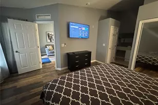 2802 Club Cortile Cir, Kissimmee, FL 34746 - Photo 19