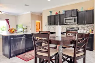 1637 Mistflower Ln, Winter Garden, FL 34787 - Photo 11