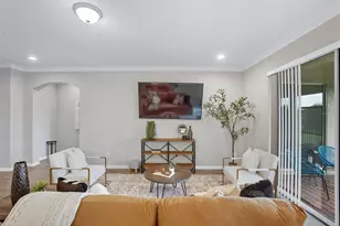 31961 Red Tail Reserve Blvd, Sorrento, FL 32776 - Photo 11