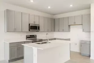 789 Lemon Ave, Fruitland Park, FL 34731 - Photo 11