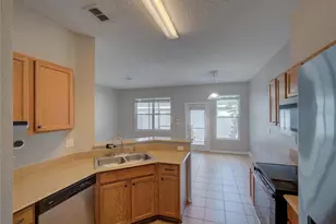 7462 Bentonshire Ave, Windermere, FL 34786 - Photo 13