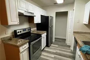 2201 Cascades Blvd, Kissimmee, FL 34741 - Photo 9