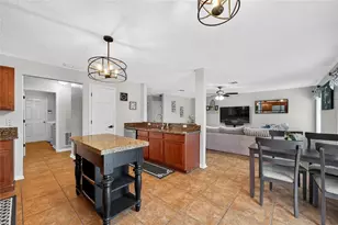 1224 Blackwater Pond Dr, Orlando, FL 32828 - Photo 17