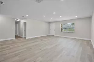 1011 W 13th St, Lakeland, FL 33805 - Photo 7