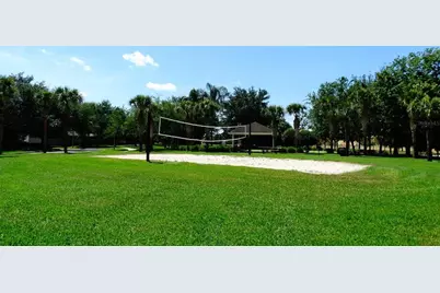 7682 Sir Kaufmann Court, Kissimmee, FL 34747 - Photo 27