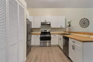 1065 Universal Rest Pl, Kissimmee, FL 34744 - Photo 13