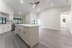 6019 Crystal View Dr, Orlando, FL 32819 - Photo 19