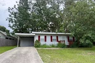 31538 Anderson Dr, Tavares, FL 32778 - Photo 1