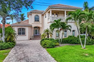 811 La Guna Dr, Venice, FL 34285 - Photo 3