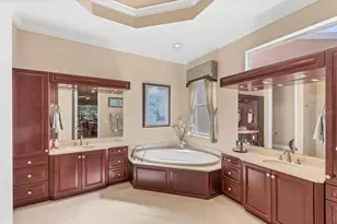 811 La Guna Dr, Venice, FL 34285 - Photo 27