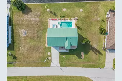 15340 Alsask Circle, Port Charlotte, FL 33981 - Photo 9