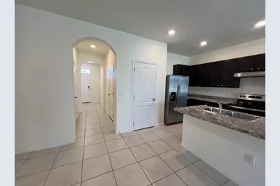 1370 Yellow Finch Drive, Davenport, FL 33837 - Photo 5