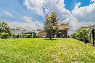461 Brunswick Dr, Davenport, FL 33837 - Photo 9