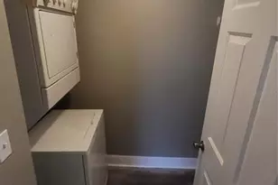 2558 Robert Trent Jones Dr, Orlando, FL 32835 - Photo 9