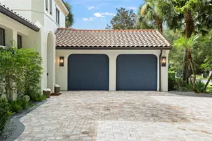 9809 Covent Garden Dr, Orlando, FL 32827 - Photo 3