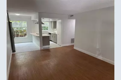 726 Edgewater Drive #2, Orlando, FL 32804 - Photo 3