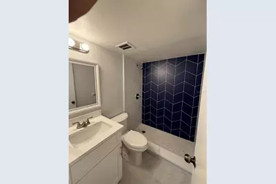 726 Edgewater Drive #2, Orlando, FL 32804 - Photo 13