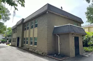 726 Edgewater Dr, Orlando, FL 32804 - Photo 1