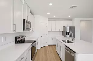 2069 Rosewood Dr, Bartow, FL 33830 - Photo 13