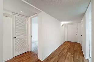 1200 Tarpon Woods Blvd, Palm Harbor, FL 34685 - Photo 11