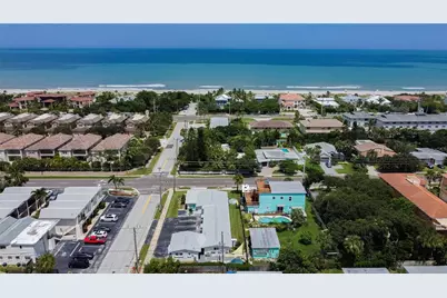 402 S Orlando Avenue, Cocoa Beach, FL 32931 - Photo 7