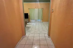 306 Aylesbury Ct, Kissimmee, FL 34758 - Photo 3