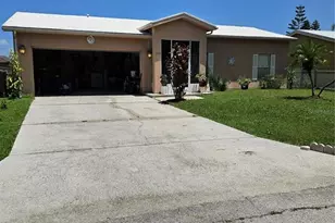 306 Aylesbury Ct, Kissimmee, FL 34758 - Photo 3