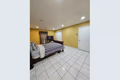 306 Aylesbury Court, Kissimmee, FL 34758 - Photo 13