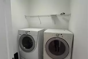 3121 Capri Isle Way, Orlando, FL 32835 - Photo 17