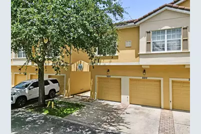 2820 Oakwater Drive #2820, Kissimmee, FL 34747 - Photo 3