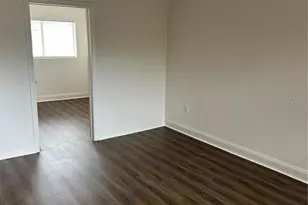 778 Ridenhour Cir, Orlando, FL 32809 - Photo 3