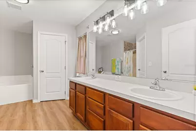 3610 Doe Run Drive, Saint Cloud, FL 34772 - Photo 11