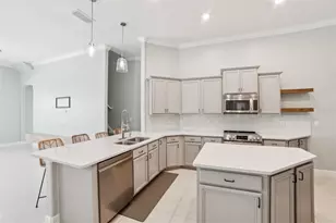 3816 Eagle Isle Cir, Kissimmee, FL 34746 - Photo 13