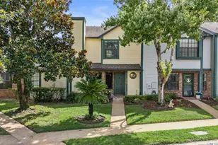 2719 Candlewood Ct, Apopka, FL 32703 - Photo 1