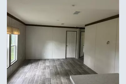 45814 Lake Street, Paisley, FL 32767 - Photo 7