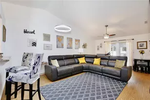 3415 Celena Cir, Saint Cloud, FL 34769 - Photo 3