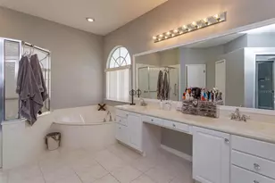 1703 Golfview Dr, Kissimmee, FL 34746 - Photo 15