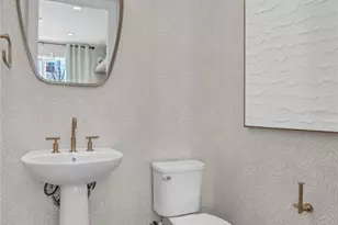 2273 Valentine Aly, Orlando, FL 32804 - Photo 5