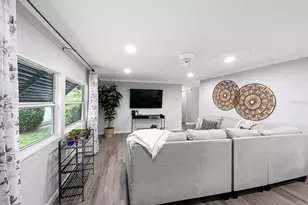 164 Royal Palm Dr, Leesburg, FL 34748 - Photo 11