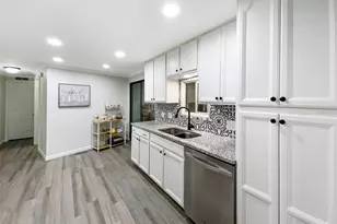 164 Royal Palm Dr, Leesburg, FL 34748 - Photo 15