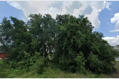 2810 51st Street SW, Lehigh Acres, FL 33976 - Photo 1