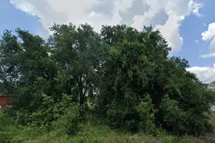 2810 51st St SW, Lehigh Acres, FL 33976 - Photo 1