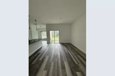 534 S Adelle Avenue, Deland, FL 32720 - Photo 3