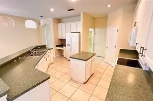 7823 Fernleaf Dr, Orlando, FL 32836 - Photo 15