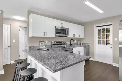 461 Brentwood Drive, Daytona Beach, FL 32117 - Photo 5