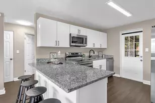 461 Brentwood Dr, Daytona Beach, FL 32117 - Photo 5