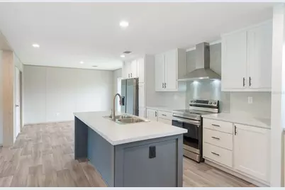 4720 Oak Street, Fruitland Park, FL 34731 - Photo 3